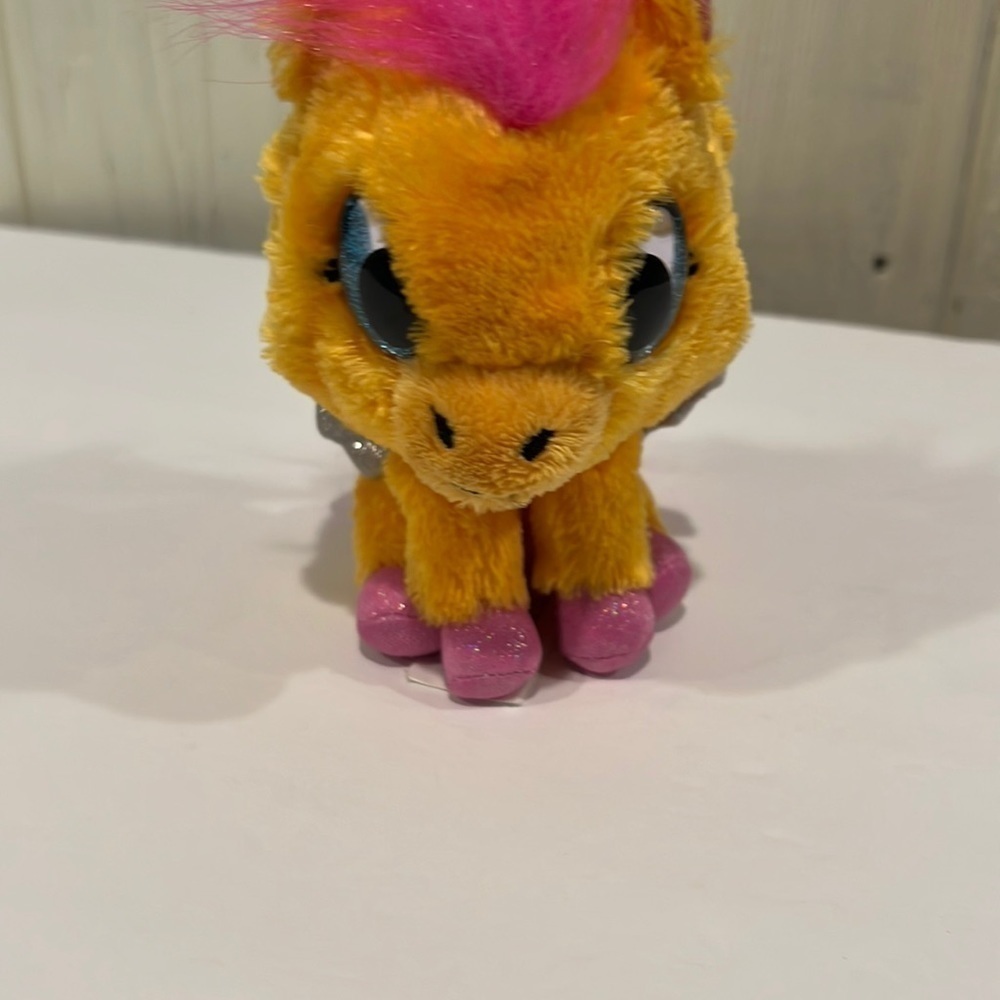 Hatchimals Horse With Wings
